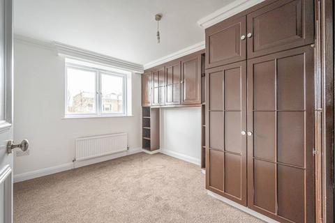 2 bedroom flat to rent, Dalmeny Avenue, Holloway, London, N7