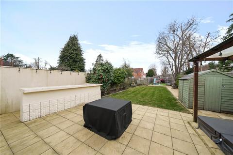 4 bedroom detached house for sale, Park View, Pinner, Middlesex