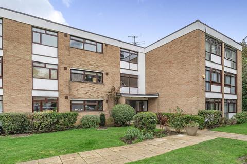 2 bedroom apartment for sale, Beechcroft Manor, Weybridge, Surrey