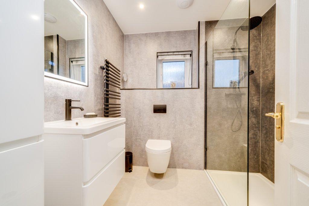 Re-Fitted Shower