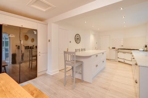 16 Pinfold Green, Staveley, Knaresborough, HG5 9LR