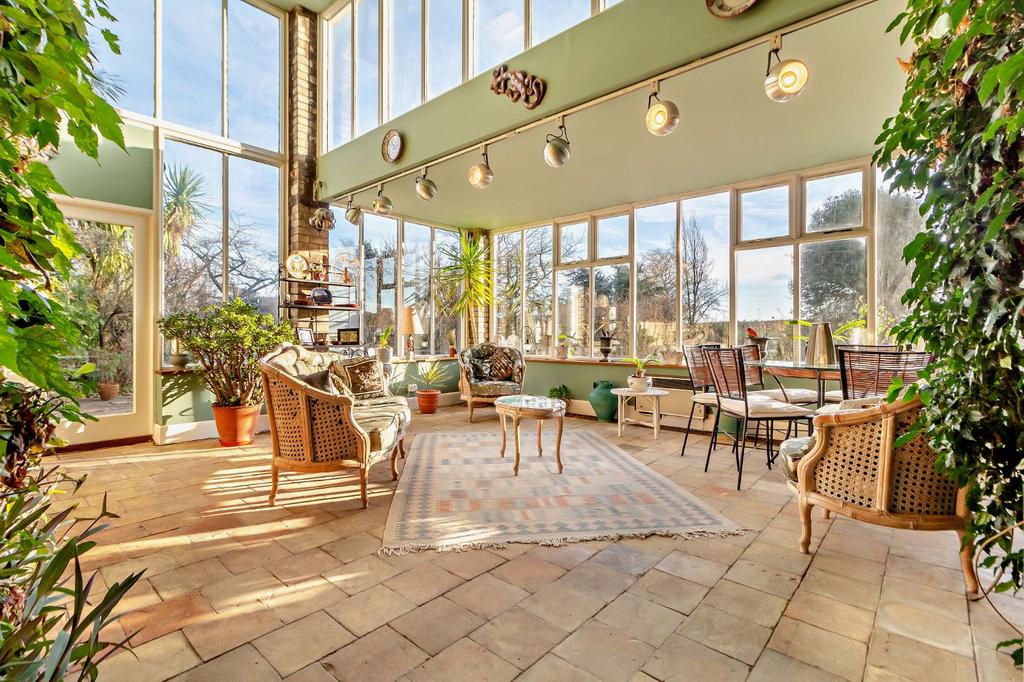Garden Room