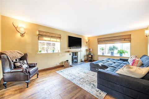 4 bedroom detached house for sale, Main Street, Ledston, Castleford, West Yorkshire