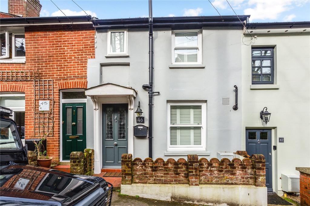 Clifton Road, Winchester, Hampshire, SO22 3 bed terraced house for sale