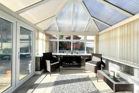 1 Marks Drive, Bodmin, PL31 1BD