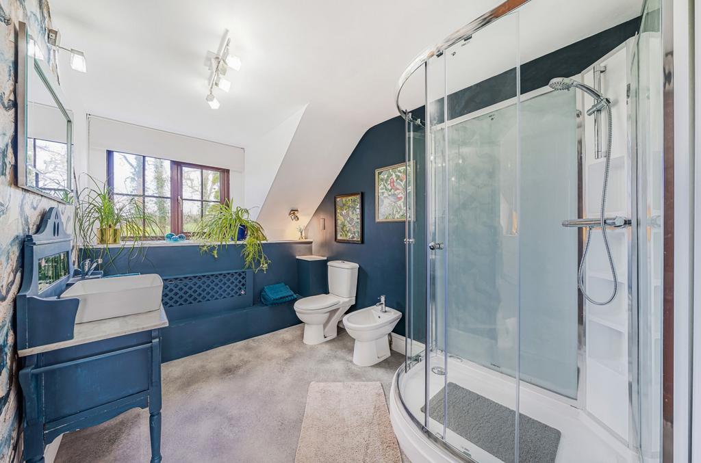 Ensuite