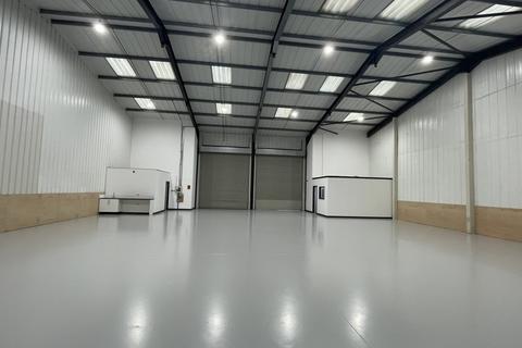 Industrial unit to rent, Unit 24-25 Aintree Road, Keytec 7 Business Park, Pershore, Worcestershire, WR10 2JN
