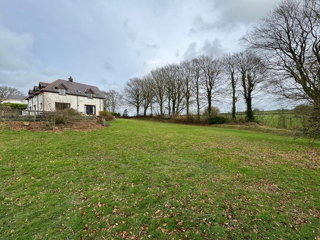 LLwyndafydd, Llandysul, SA44 4 bed detached house for sale £495,000