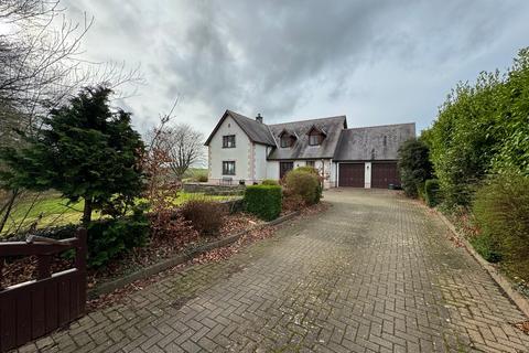 4 bedroom detached house for sale, LLwyndafydd, Llandysul, SA44