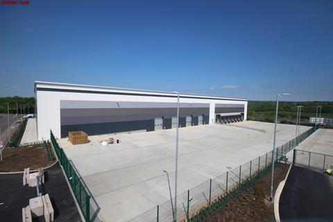 Industrial unit to rent, A2300, Burgess Hill BN6