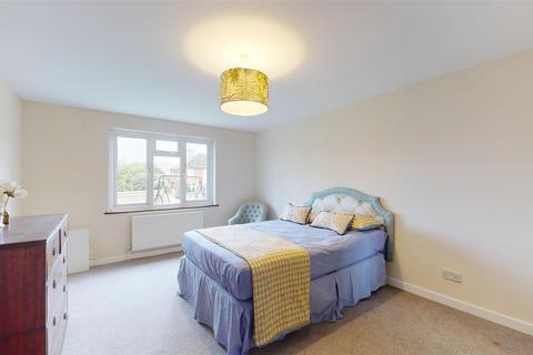 3 bedroom ground floor flat for sale, Rabling Road, Swanage