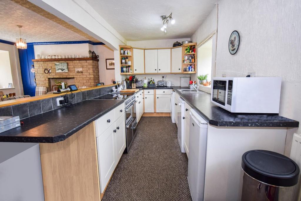 Open Plan Kitchen/Living Room