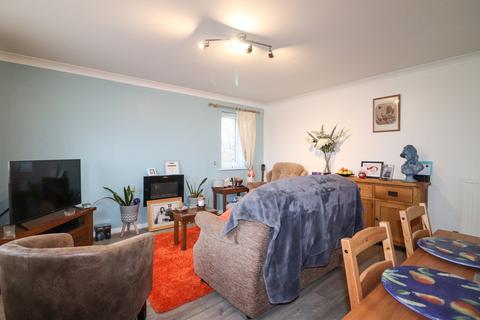 2 bedroom apartment for sale - Wheelbarrow Court, Scotby, Carlisle, CA4