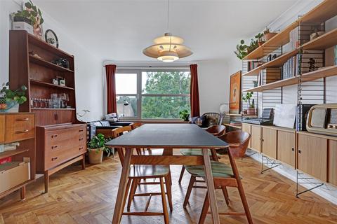3 bedroom apartment for sale - Sherlock Close, Cambridge CB3