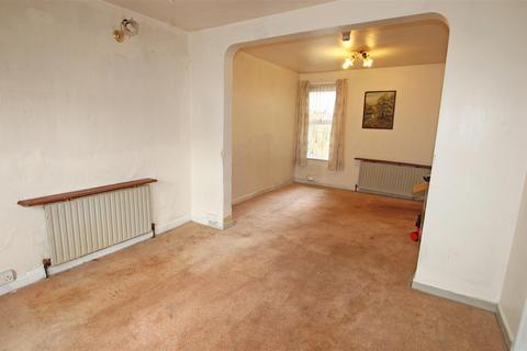 2 bedroom terraced house for sale, Adelaide Road, Chichester