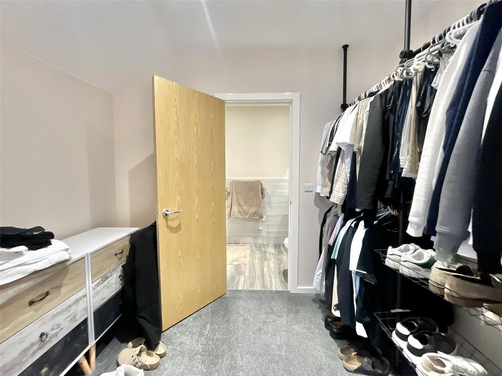 Walk In Wardrobe