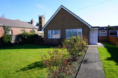 3 bedroom detached bungalow for sale, Hull Road, Howden, Goole