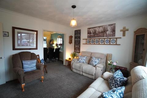 21 Boothgate Drive, Howden, Goole, DN14 7EN