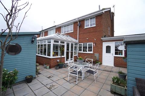 21 Boothgate Drive, Howden, Goole, DN14 7EN