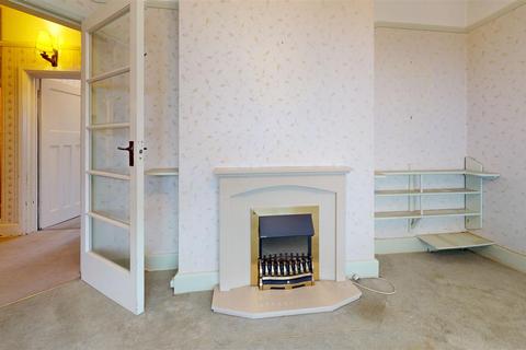 2 bedroom flat for sale, De Moulham Road, Swanage