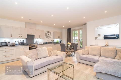 2 bedroom apartment for sale, Collison Avenue, Barnet EN5