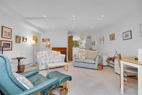 3 bedroom townhouse for sale, Kinsey Place, Cambridge CB21