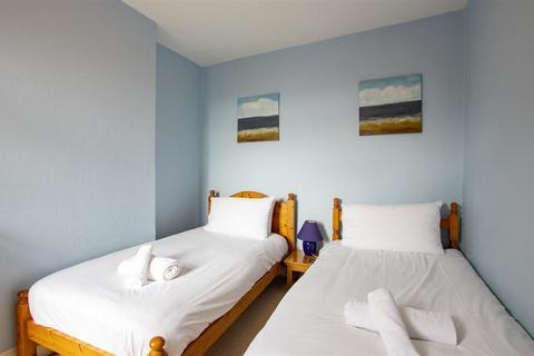 50 Priests Road, Swanage, BH19 2RW