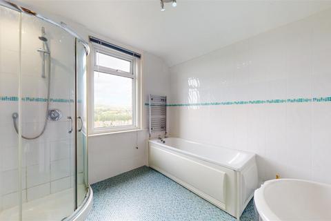 50 Priests Road, Swanage, BH19 2RW