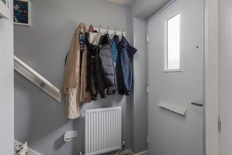 33 Spring Beck Avenue, Norton, Malton, YO17 9FL