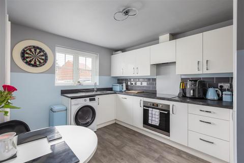 33 Spring Beck Avenue, Norton, Malton, YO17 9FL