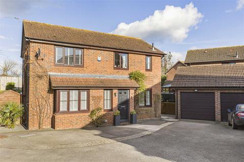 4 bedroom detached house for sale, Sixpenny Lane, Chalgrove