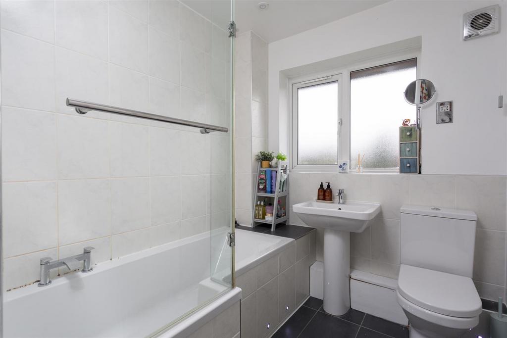 46 Kingsland Terrace 16.jpg