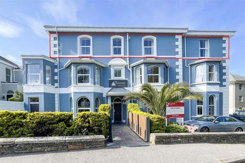 3 bedroom apartment for sale, Falmouth