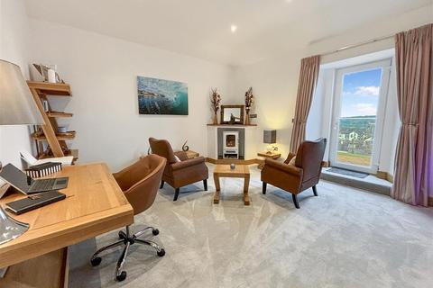 3 bedroom apartment for sale, Falmouth