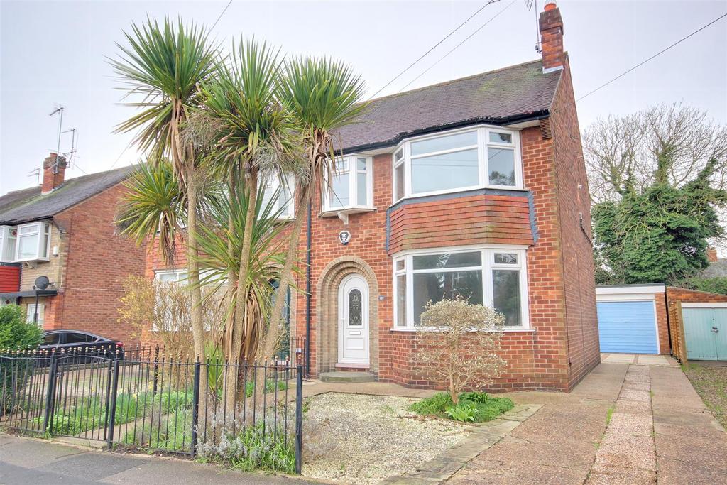 Auckland Avenue, Hull 3 bed semidetached house for sale £220,000