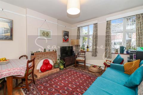 5, Holkham House Stapylton Road, Barnet, EN5 4JH