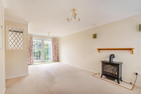 3 bedroom semi-detached house for sale - Baywell, Leybourne, West Malling