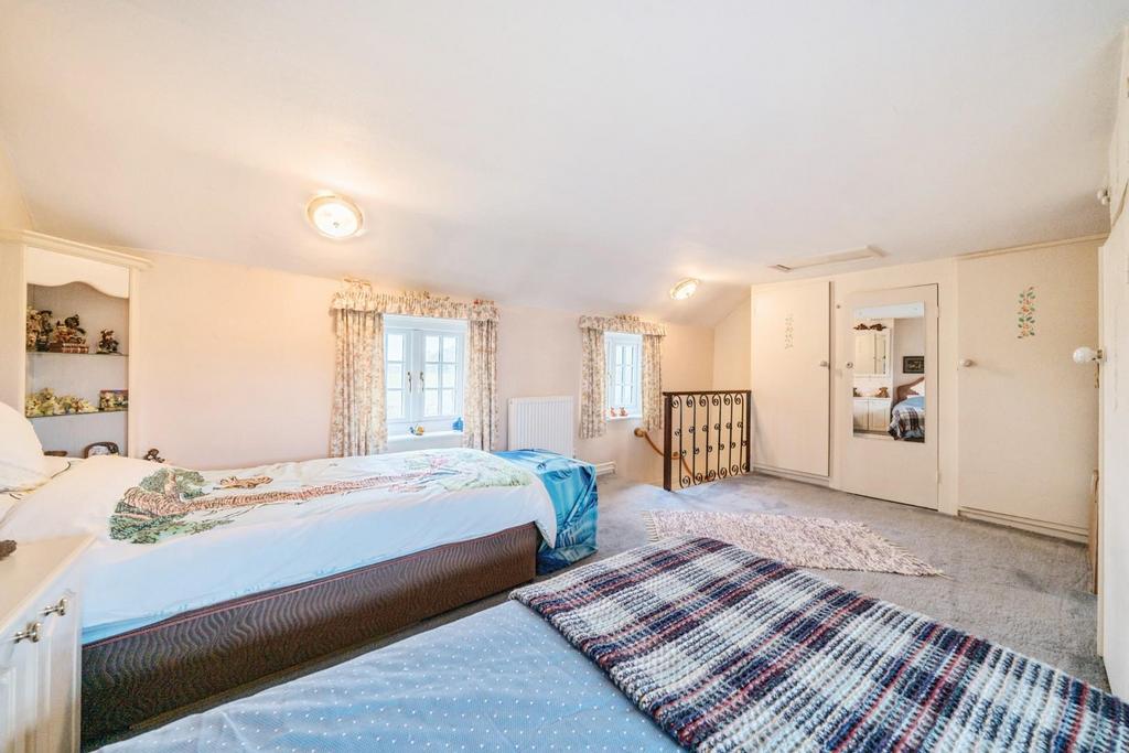 BEDROOM TWO.jpg