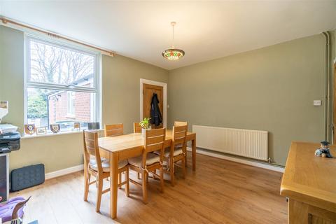 4 bedroom end of terrace house for sale, South Avenue, Stourbridge, DY8 3XY