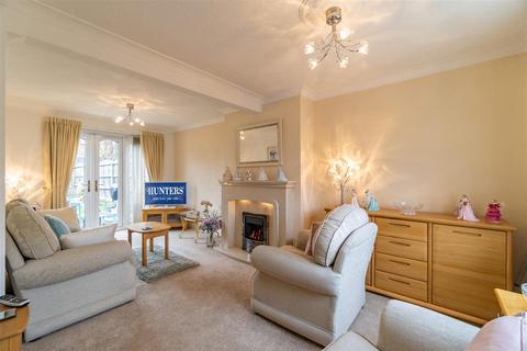 5 Field Close, Stourbridge, DY8 5UZ