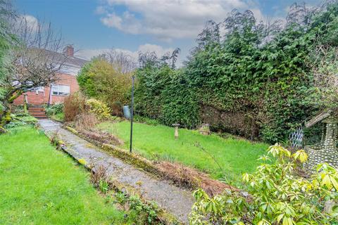 43 Ashfield Crescent, Wollescote, Stourbridge, DY9 9AZ