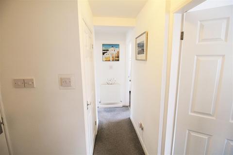 2 bedroom flat to rent - Cooke Street, Manchester M34