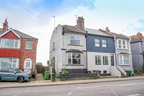 3 bedroom end of terrace house for sale, Bexhill Road, St. Leonards-On-Sea