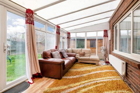 2 Blyth Road, London, SE28 8LG