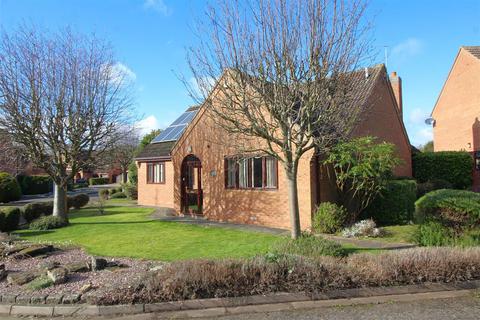 3 bedroom detached bungalow for sale, Lingwood Park, Longthorpe, Peterborough