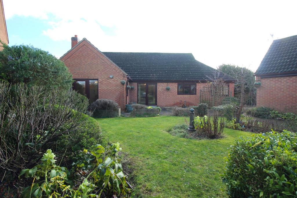Garden 1.JPG