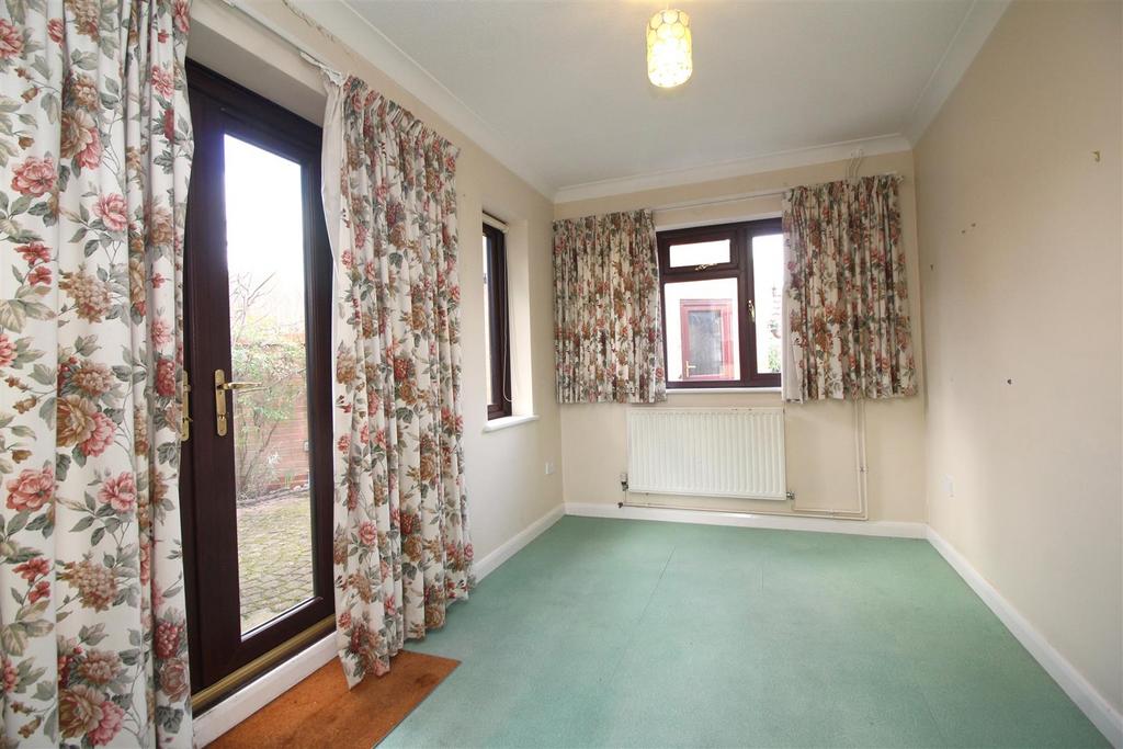 Family room .JPG