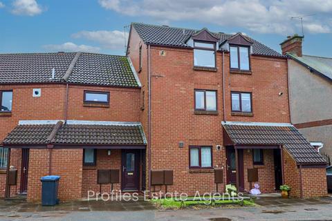 2 bedroom townhouse for sale, The Cloisters, Wood Street, Earl Shilton