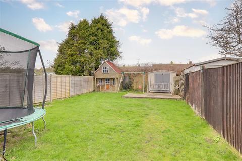 3 bedroom semi-detached house for sale, Ardingly Drive, Worthing BN12