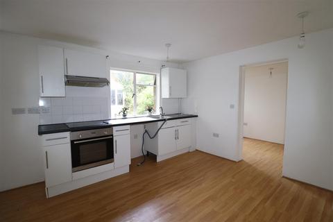 1 bedroom flat to rent, Marina, St. Leonards-On-Sea